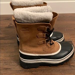 Women’s sorel boots size 7